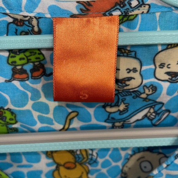 Women’s size small Nickelodeon scrub top - Picture 3 of 7